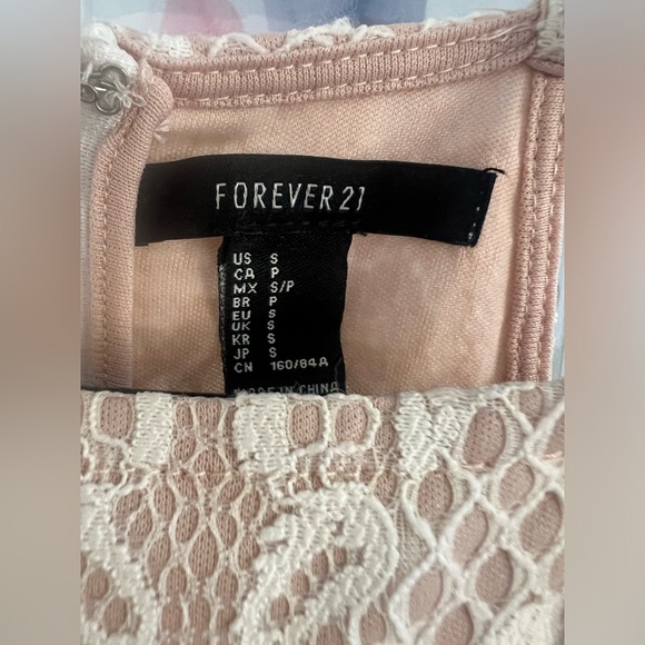 forever 21 white & blush high neck mini dress with scalloped hem - small - Picture 3 of 3